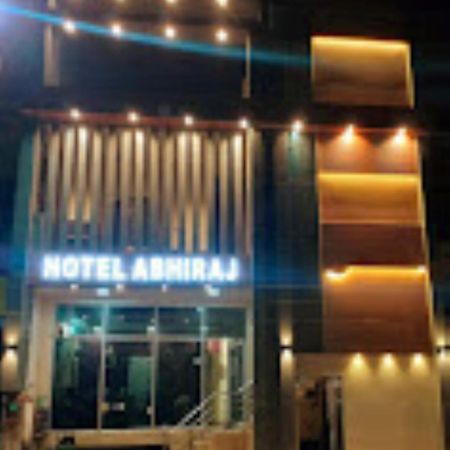 Abhiraj Guest House Mathura Dış mekan fotoğraf